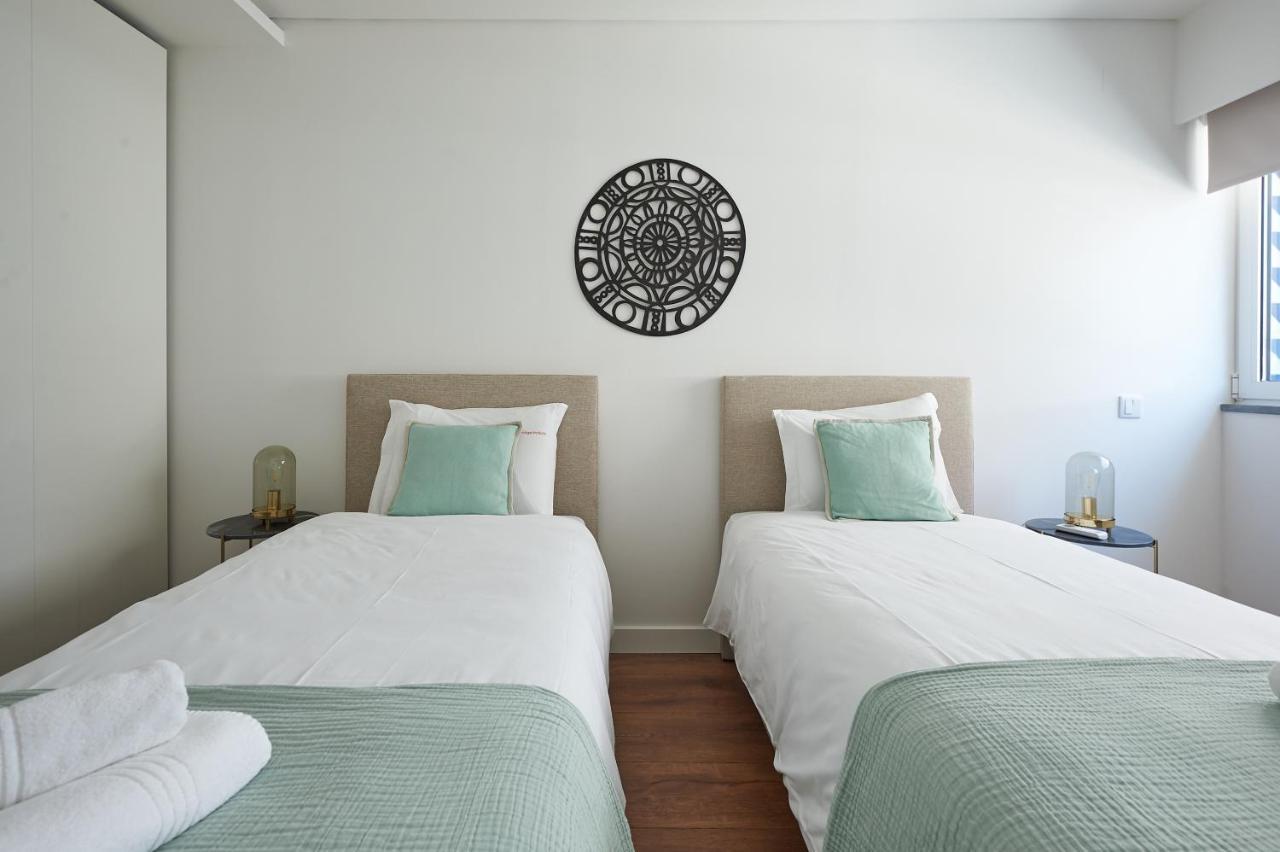 On The Apartamento Cascais